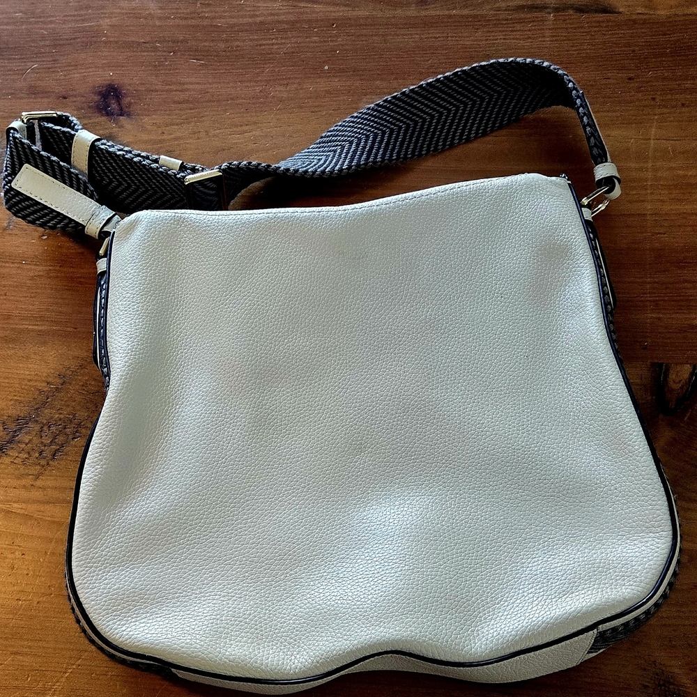 Marc Jacobs Light Gray Crossbody Bag - Picture 4 of 6